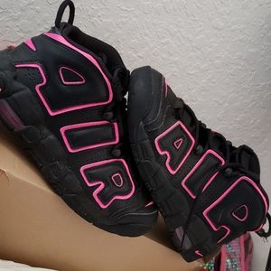 Nike Uptempo